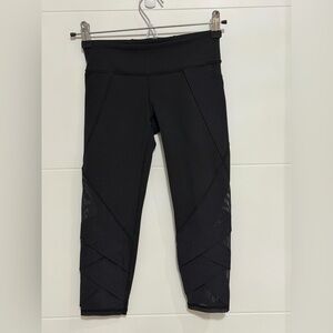 Ivivva: Girls Leggings with Pockets- Size 10
